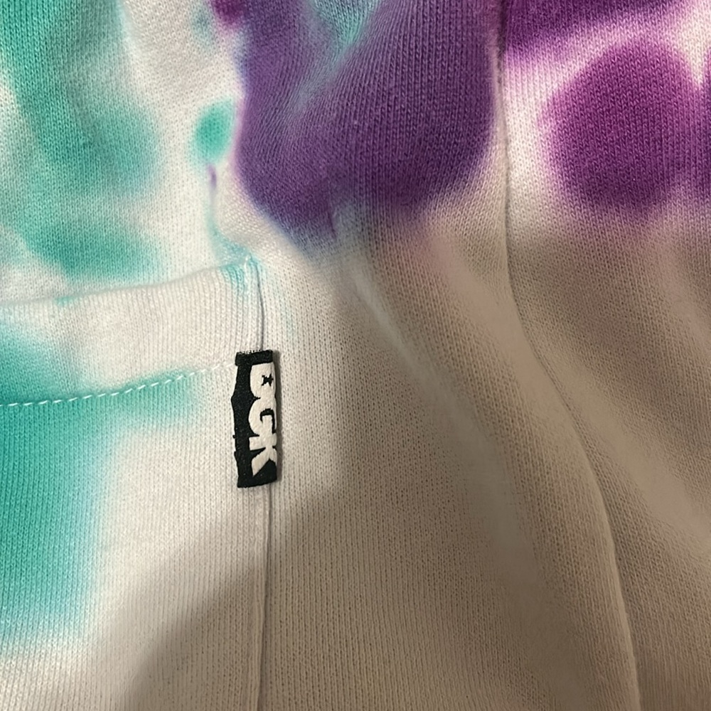DGK - Picture 12 of 12
